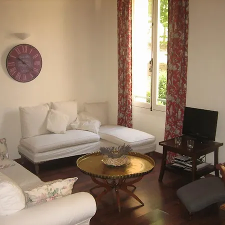 Aulan Apartamento *